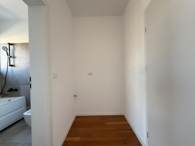 Duplex 5 camere despartit prin camera tehnica - la cheie, in Sacalaz imagine mica 13, foxfort.ro