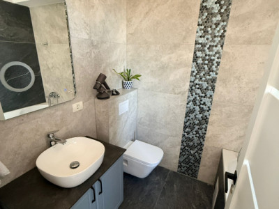 Apartament cu 3 camere, tip penthouse, zona Badea Cartan imagine mica 7, foxfort.ro