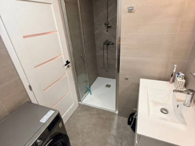 Apartament cu 3 camere, tip penthouse, zona Badea Cartan imagine mica 8, foxfort.ro