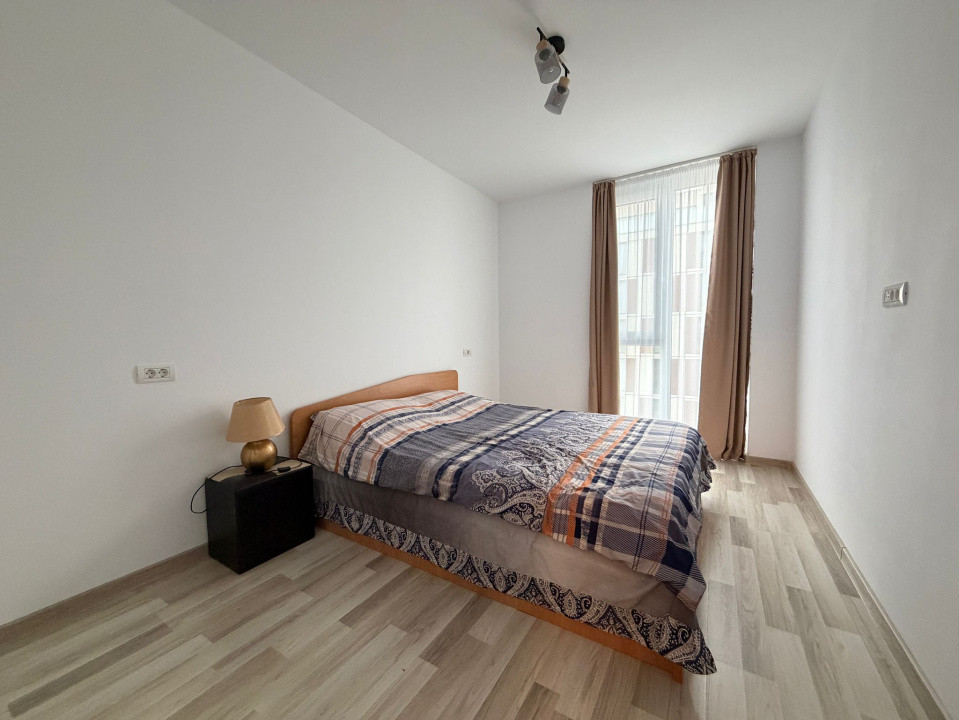 Apartament cu 2 camere de inchiriat 52 de mp, in zona Torontalului 2, foxfort.ro