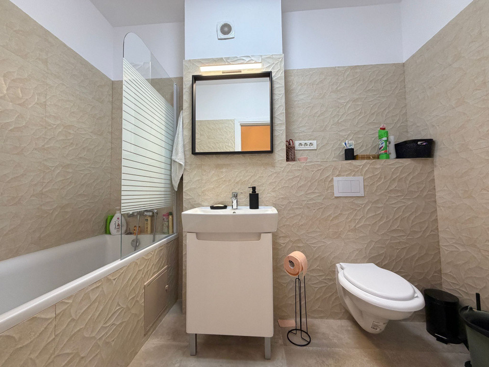 Apartament cu 2 camere de inchiriat 52 de mp, in zona Torontalului 8, foxfort.ro