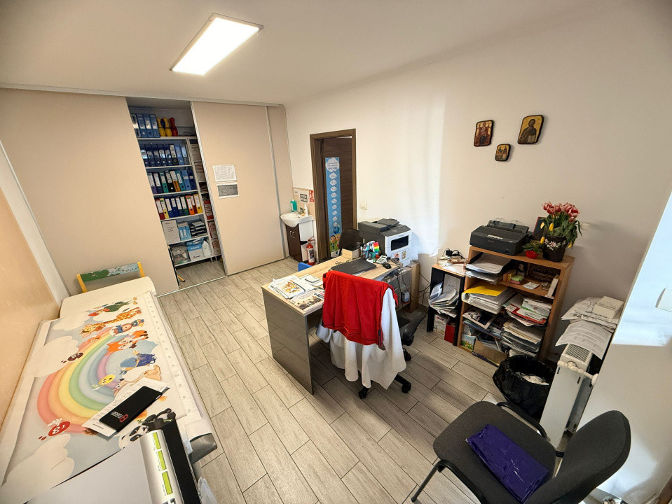 Spatiu comercial cu 3 incaperi, zona Badea Cartan 1, foxfort.ro