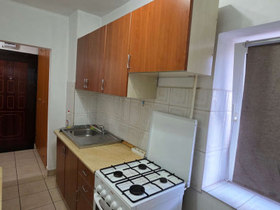 Apartament cu o camera de inchiriat in Arad, zona Aurel Vlaicu imagine mica 6, foxfort.ro