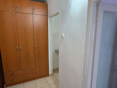 Apartament cu o camera de inchiriat in Arad, zona Aurel Vlaicu imagine mica 7, foxfort.ro