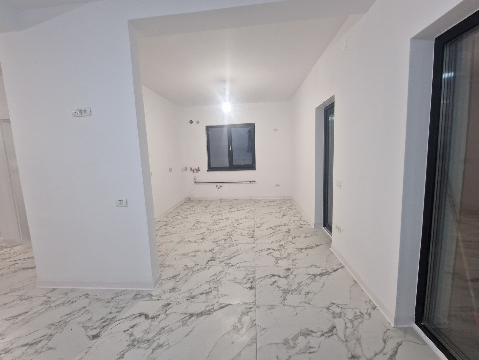 Duplex de vanzare cu 3 camere si teren de 309 mp - Recas 1, foxfort.ro