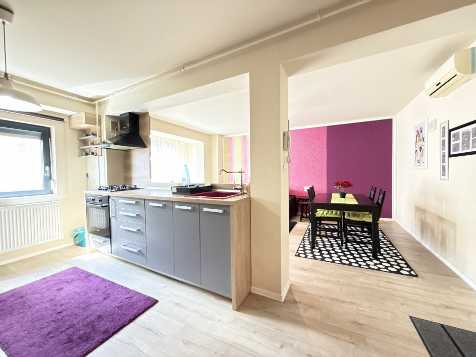 Apartament cu 2 camere de vanzare, zona Torontalului 4, foxfort.ro