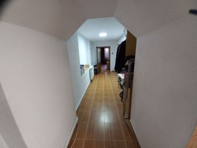 Apartament 2 camere, centrala proprie, zona Tipografilor imagine mica 8, foxfort.ro