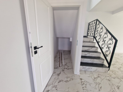 Duplex de vanzare cu 3 camere si teren de 309 mp - Recas imagine mica 18, foxfort.ro