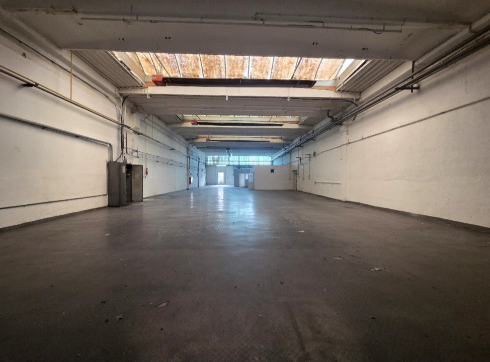 Hala industriala de inchiriat 420 mp, open space – zona UTA 2, foxfort.ro