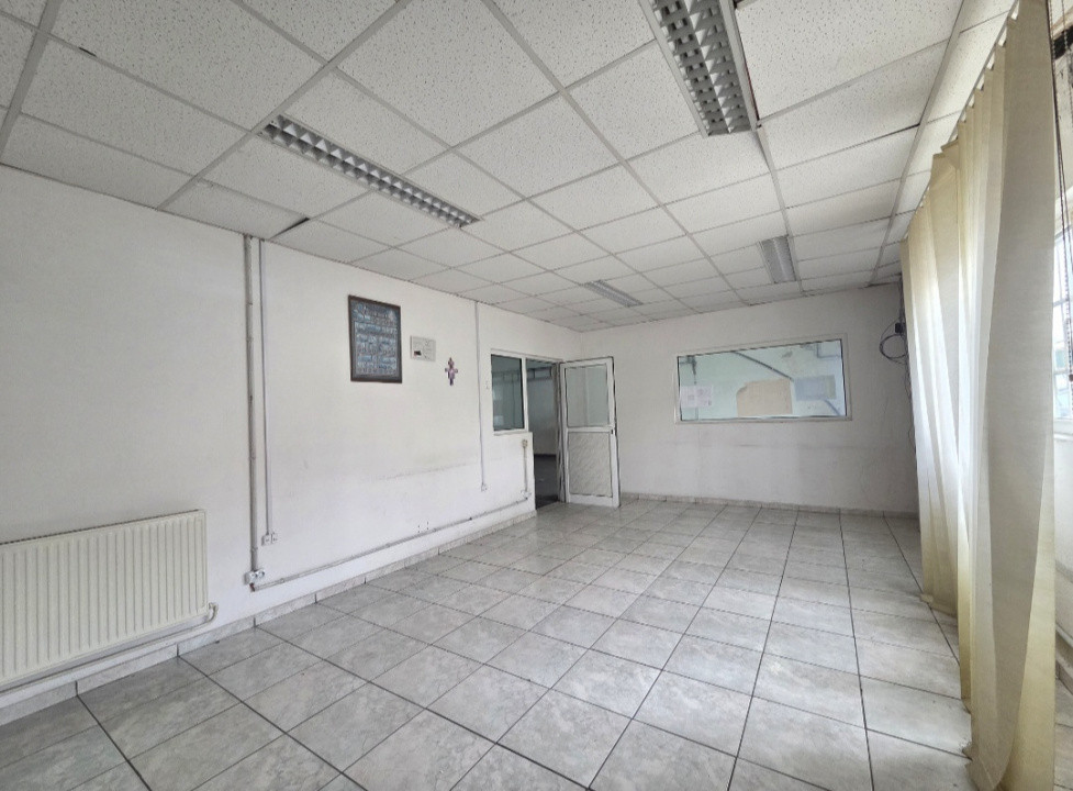 Hala industriala de inchiriat 420 mp, open space – zona UTA 4, foxfort.ro