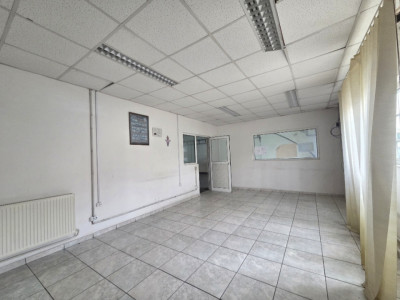 Hala industriala de inchiriat 420 mp, open space – zona UTA imagine mica 4, foxfort.ro