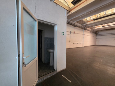 Hala industriala de inchiriat 420 mp, open space – zona UTA imagine mica 6, foxfort.ro