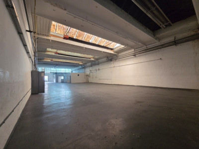 Hala industriala de inchiriat 420 mp, open space – zona UTA imagine mica 9, foxfort.ro