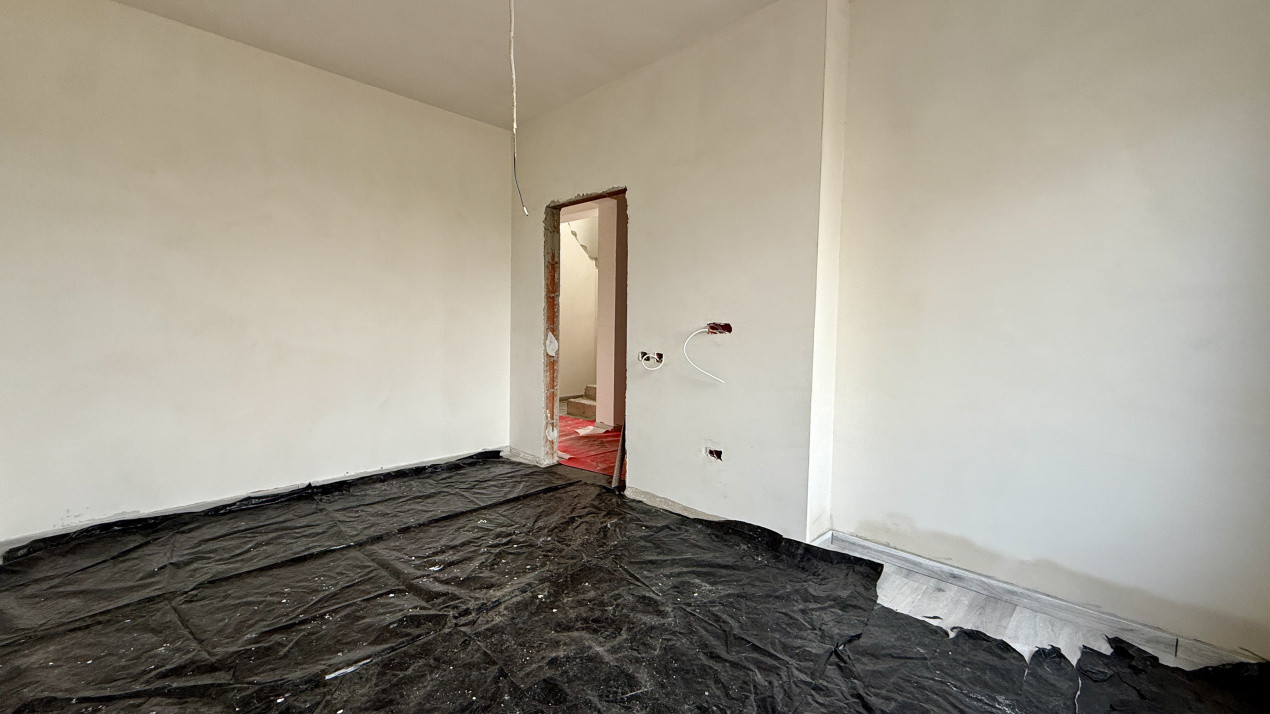 Duplex cu 5 camere de 128 mp utili si teren de 410 mp, zona Giarmata Vii 6, foxfort.ro