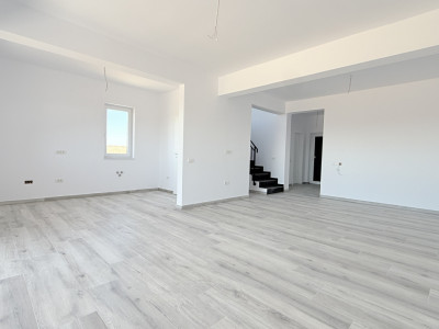 Duplex cu 5 camere de 128 mp utili si teren de 410 mp, zona Giarmata Vii imagine mica 3, foxfort.ro
