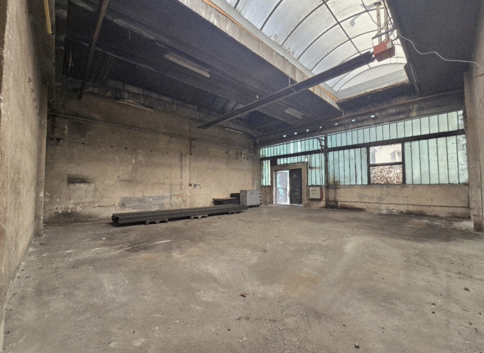 Hala industriala de inchiriat, 160 mp - zona UTA 2, foxfort.ro