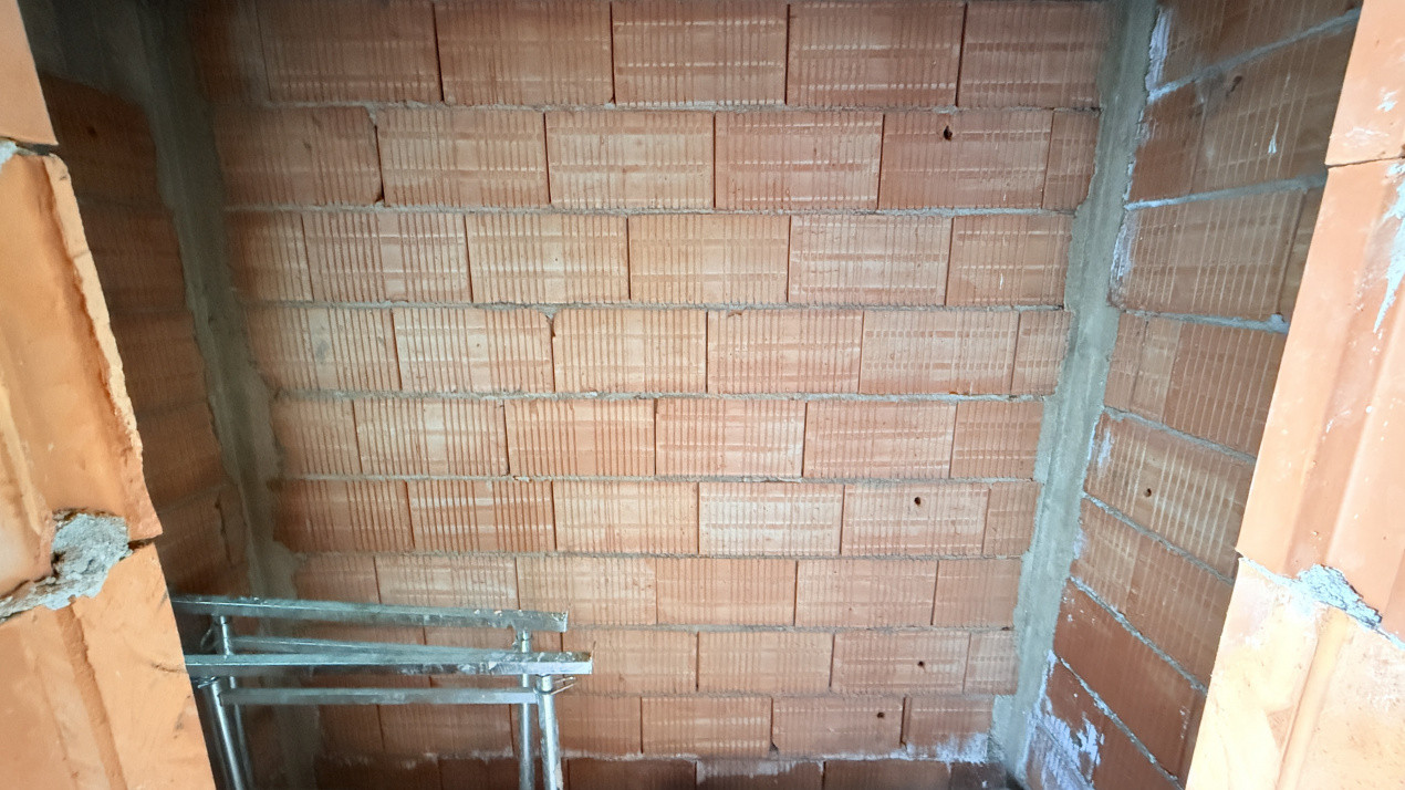 Duplex Mosnita, 4 camere, 2 bai - Toate utilitatile - Drumul Boilor 17, foxfort.ro