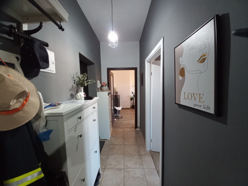 Apartament 2 camere, decomandat | Centrala proprie | A.C. | Comision 0% 3, foxfort.ro