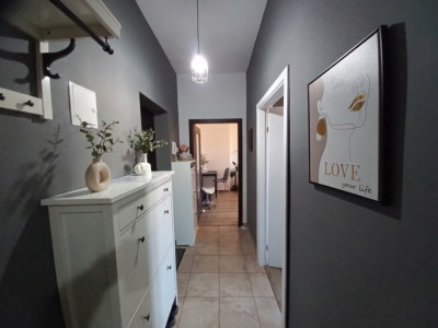 Apartament 2 camere, decomandat | Centrala proprie | A.C. | Comision 0% imagine mica 3, foxfort.ro