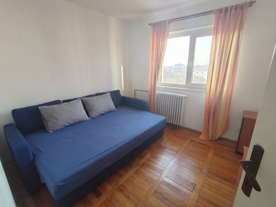 Apartament cu 3 camere de vanzare in Timisoara, zona Girocului 4, foxfort.ro