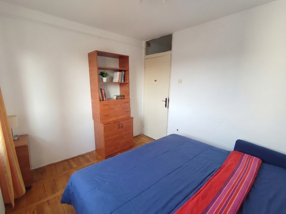 Apartament cu 3 camere de vanzare in Timisoara, zona Girocului 17, foxfort.ro