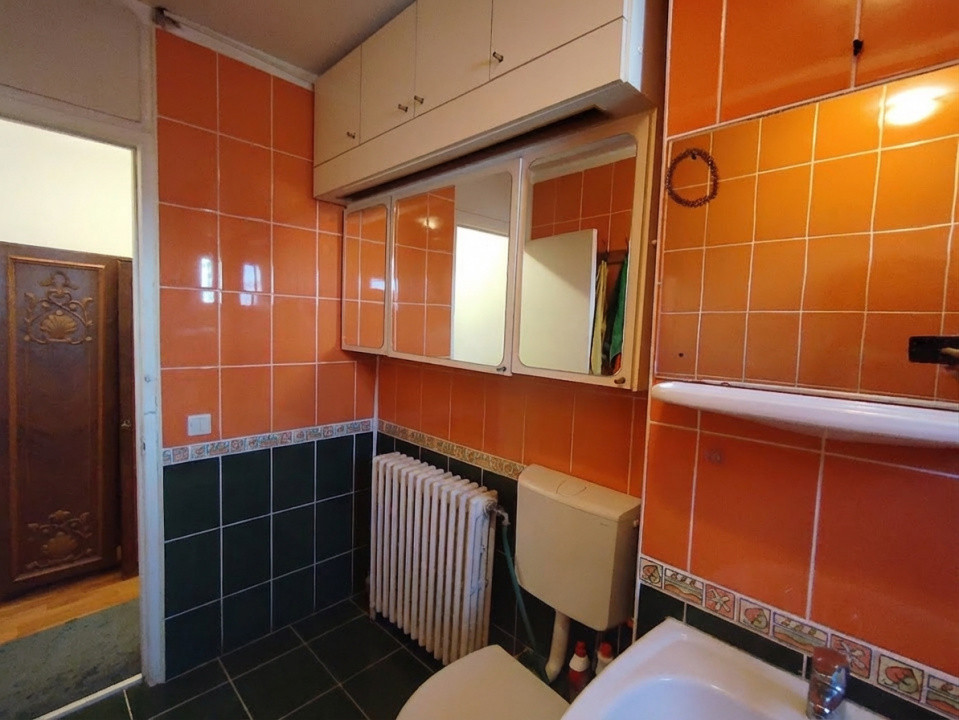 Apartament cu 3 camere de vanzare in Timisoara, zona Girocului 18, foxfort.ro