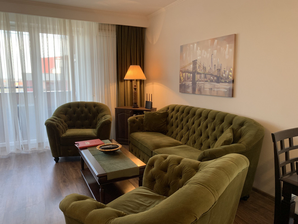 Apartament cu 3 camere de inchiriat, lux - zona Calea Aradului  1, foxfort.ro