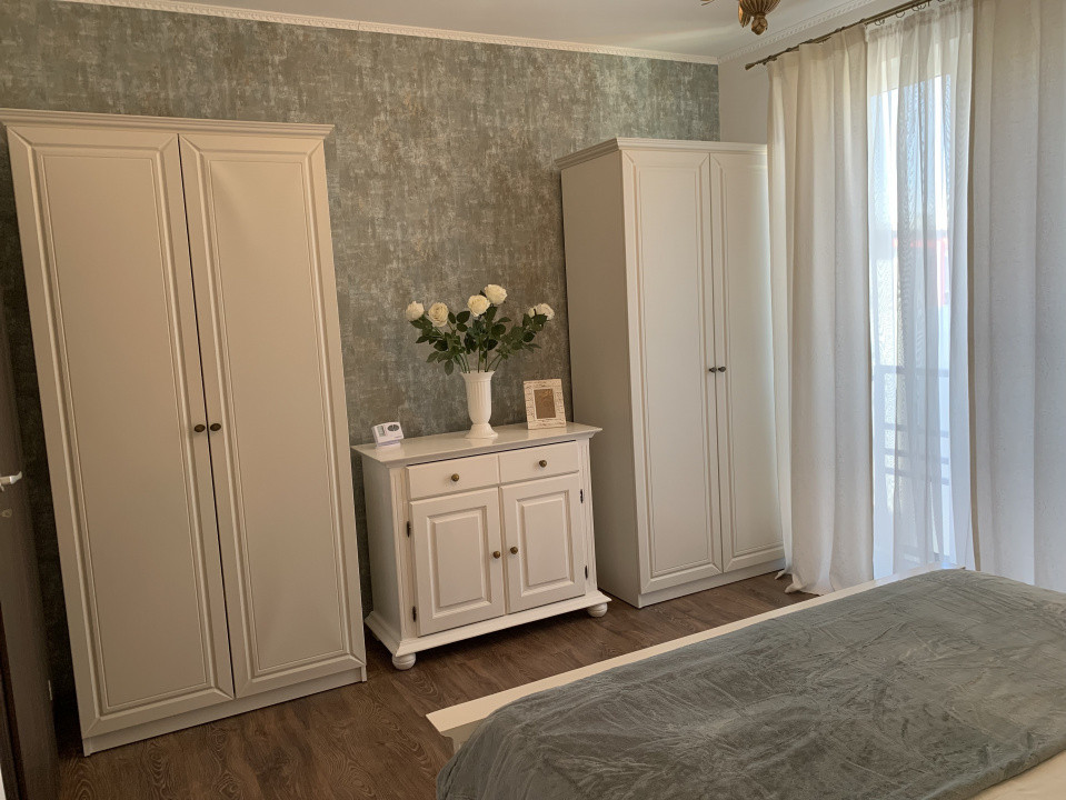 Apartament cu 3 camere de inchiriat, lux - zona Calea Aradului  10, foxfort.ro