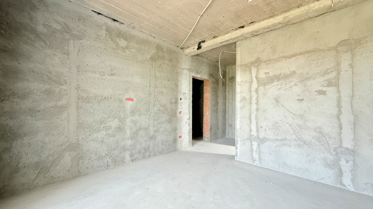 Apartament de vanzare, 3 camere + 300 mp curte - Mosnita - Drumul Boilor 4, foxfort.ro