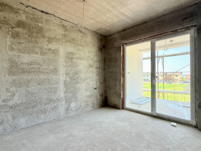 Apartament de vanzare, 3 camere + 300 mp curte - Mosnita - Drumul Boilor imagine mica 3, foxfort.ro