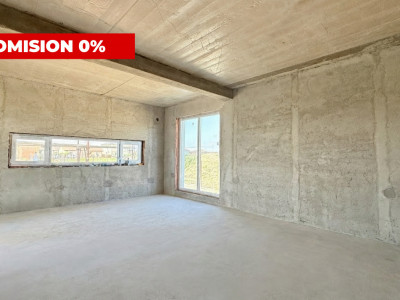Apartament de vanzare, 3 camere + 300 mp curte - Mosnita - Drumul Boilor