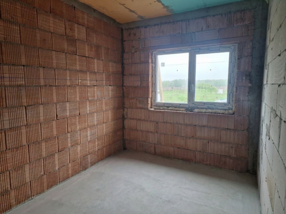 Duplex de vanzare cu 3 camere, zona Bucovat 7, foxfort.ro