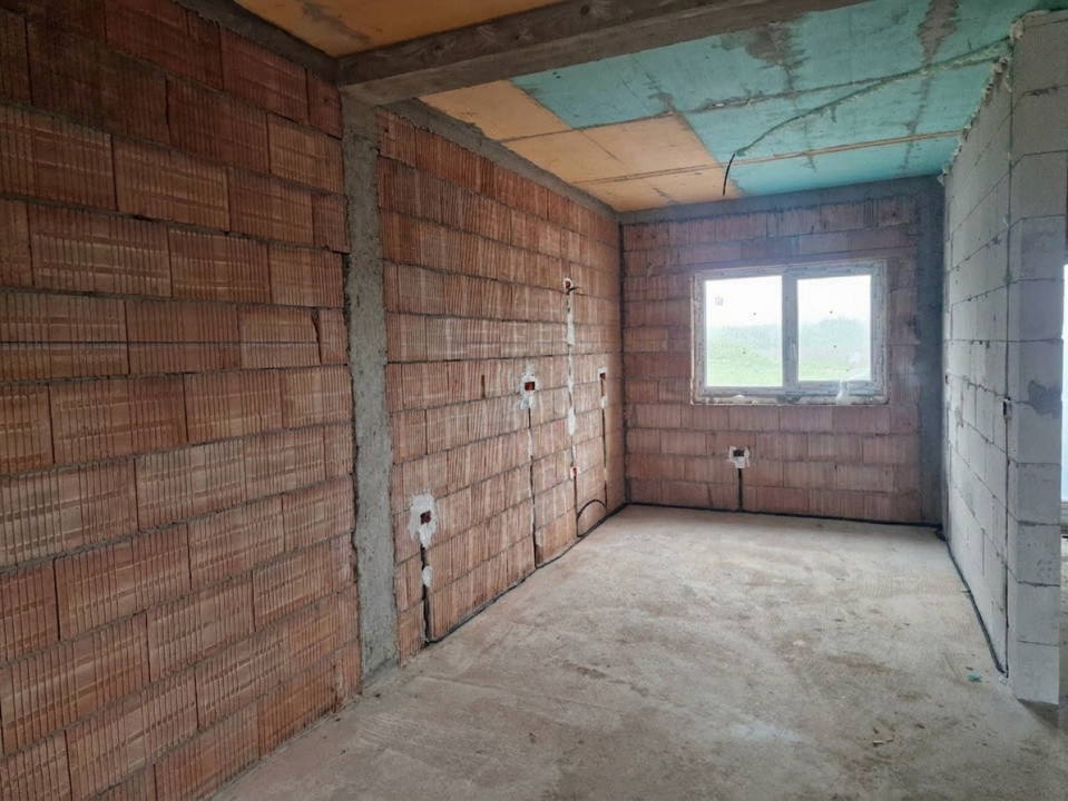 Duplex de vanzare cu 3 camere, zona Bucovat 4, foxfort.ro