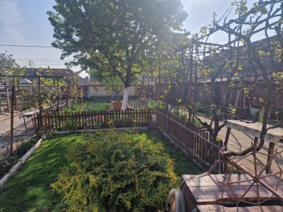 Casa individuala de vanzare cu 4 camere si teren de 800 mp - Recas imagine mica 22, foxfort.ro