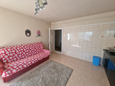 Casa individuala de vanzare cu 7 camere - Recas imagine mica 2, foxfort.ro