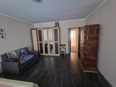 Casa individuala de vanzare cu 7 camere - Recas imagine mica 33, foxfort.ro