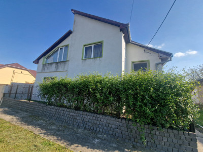 Casa individuala de vanzare cu 7 camere - Recas imagine mica 9, foxfort.ro