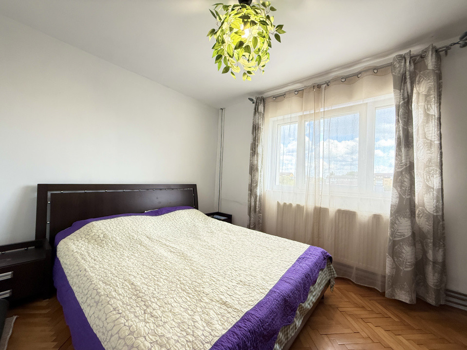 Apartament cu 2 camere de vanzare, zona Aradului 3, foxfort.ro