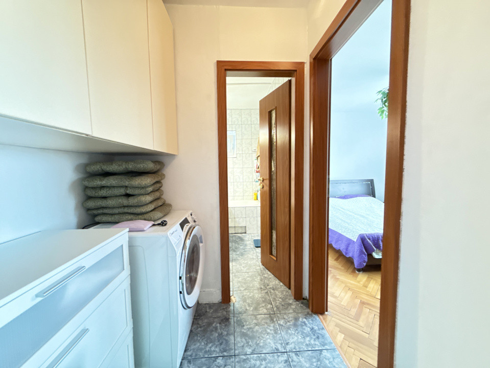 Apartament cu 2 camere de vanzare, zona Aradului 13, foxfort.ro