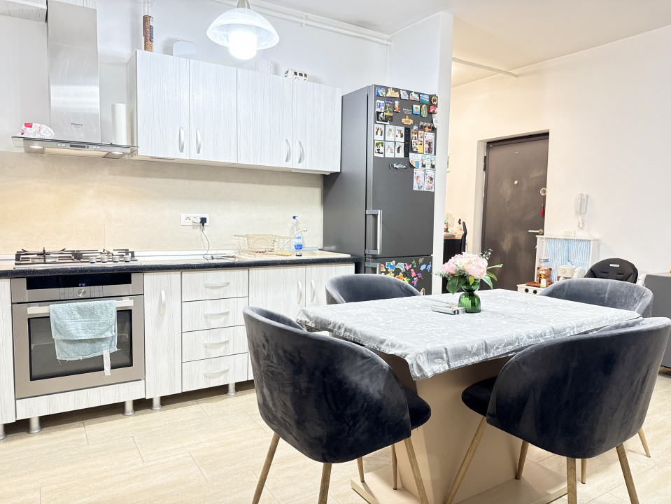 Apartament cu 2 camere, terasa, curte si loc parcare in Dumbravita 10, foxfort.ro