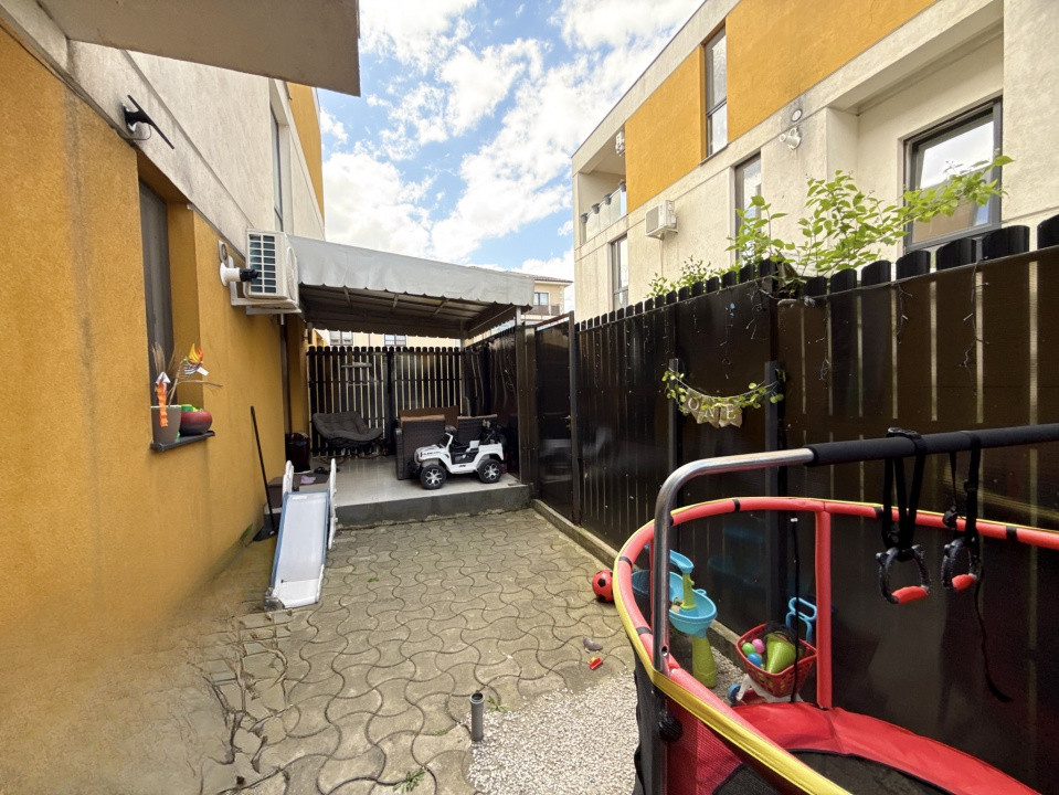 Apartament cu 2 camere, terasa, curte si loc parcare in Dumbravita 26, foxfort.ro