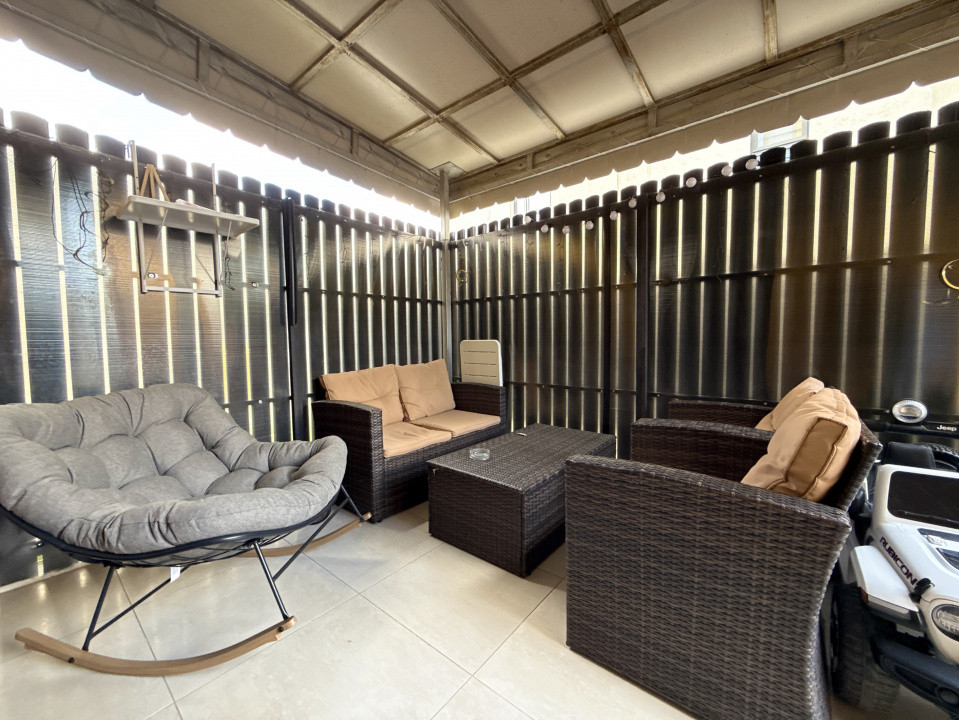 Apartament cu 2 camere, terasa, curte si loc parcare in Dumbravita 29, foxfort.ro