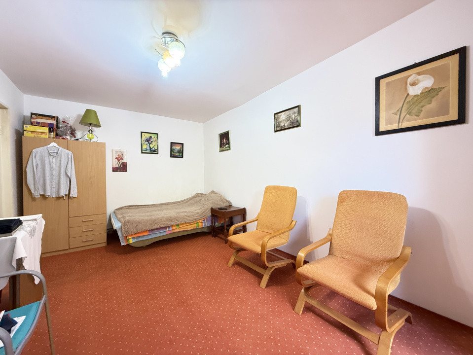 Apartament cu 3 camere, la etajul 1, de vanzare in zona Lipovei 18, foxfort.ro