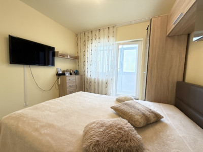 Apartament cu 3 camere, la etajul 1, de vanzare in zona Lipovei imagine mica 5, foxfort.ro