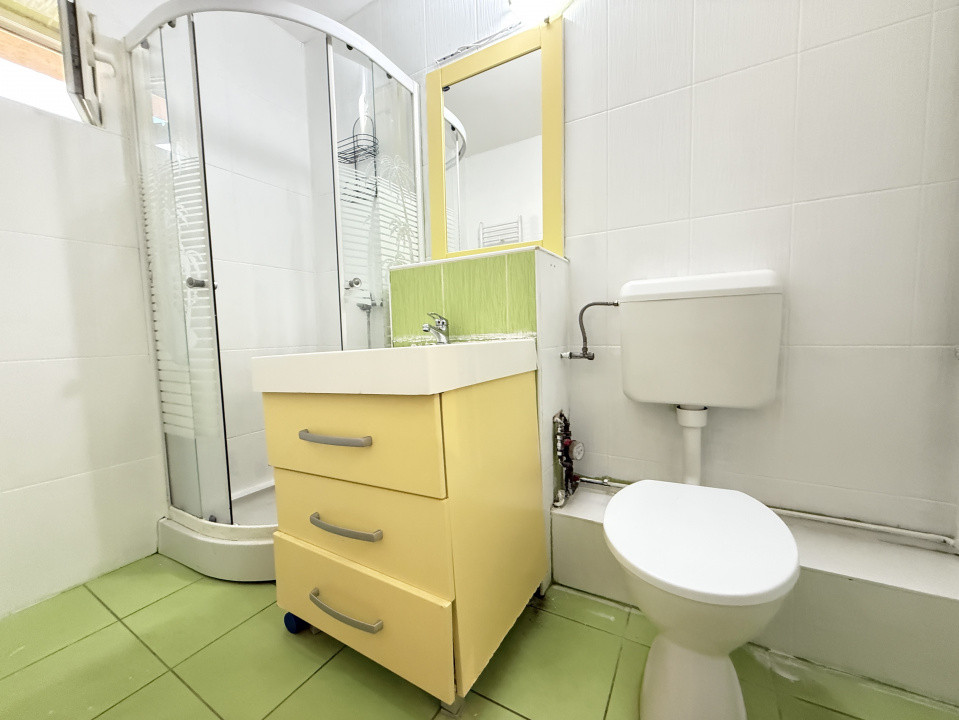 Apartament cu 2 camere de vanzare in zona Torontalului 17, foxfort.ro