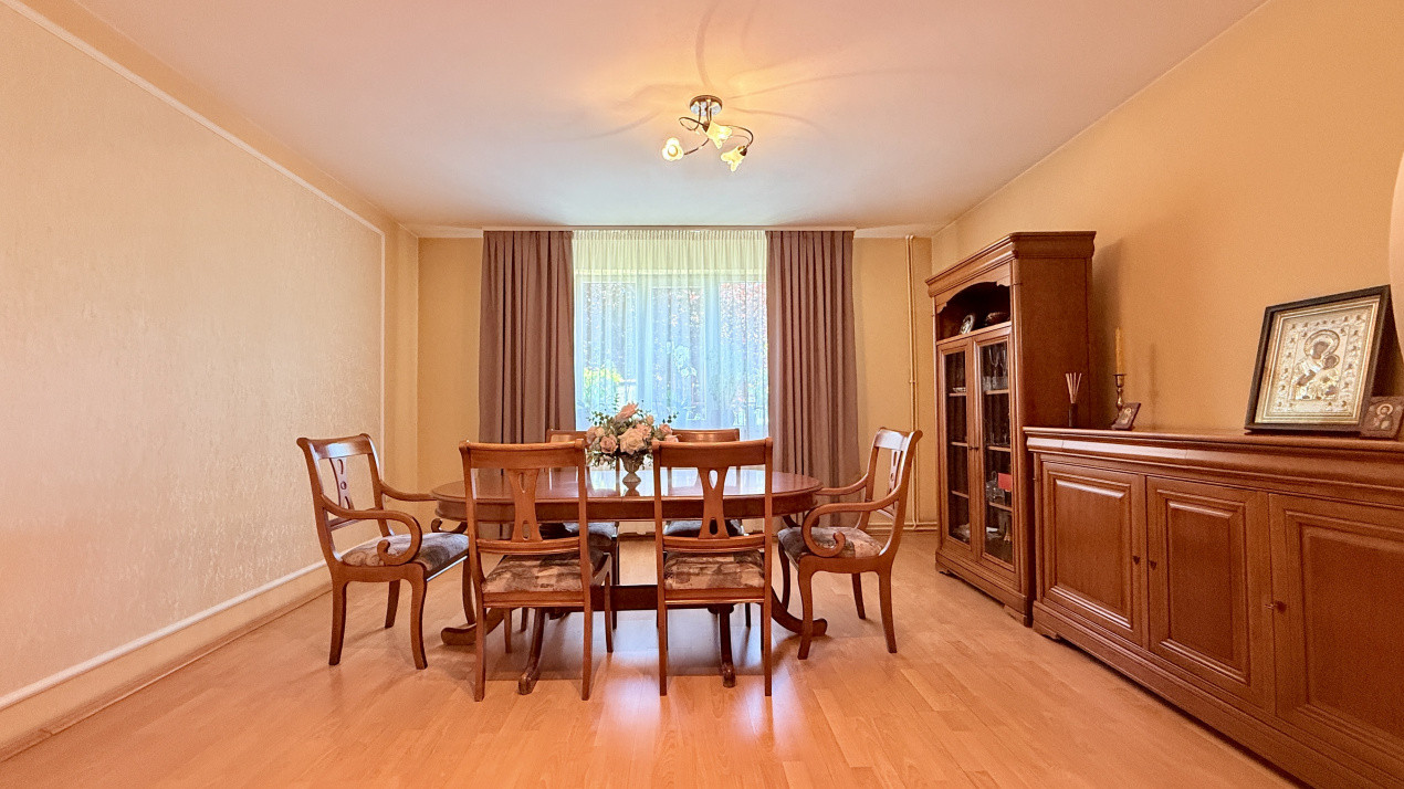 Casa individuala, 5 camere + Garaj + Piscina - Brancoveanu 3, foxfort.ro