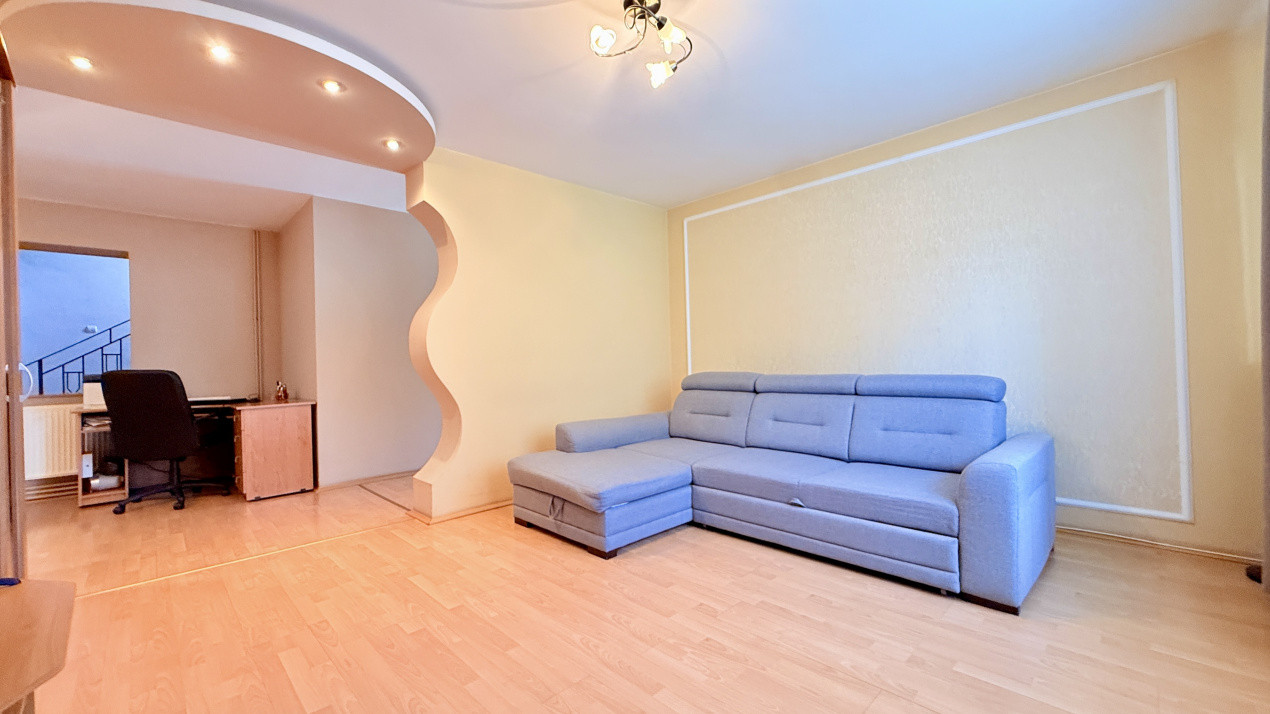 Casa individuala, 5 camere + Garaj + Piscina - Brancoveanu 6, foxfort.ro