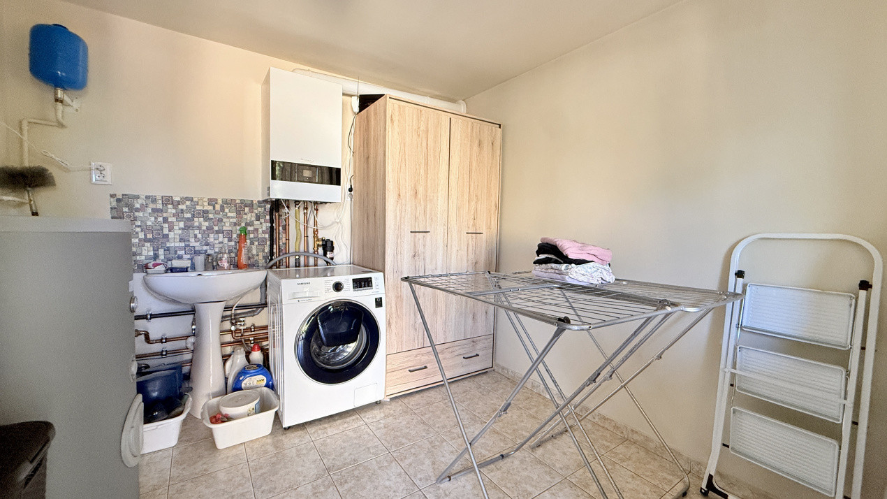 Casa individuala, 5 camere + Garaj + Piscina - Brancoveanu 29, foxfort.ro