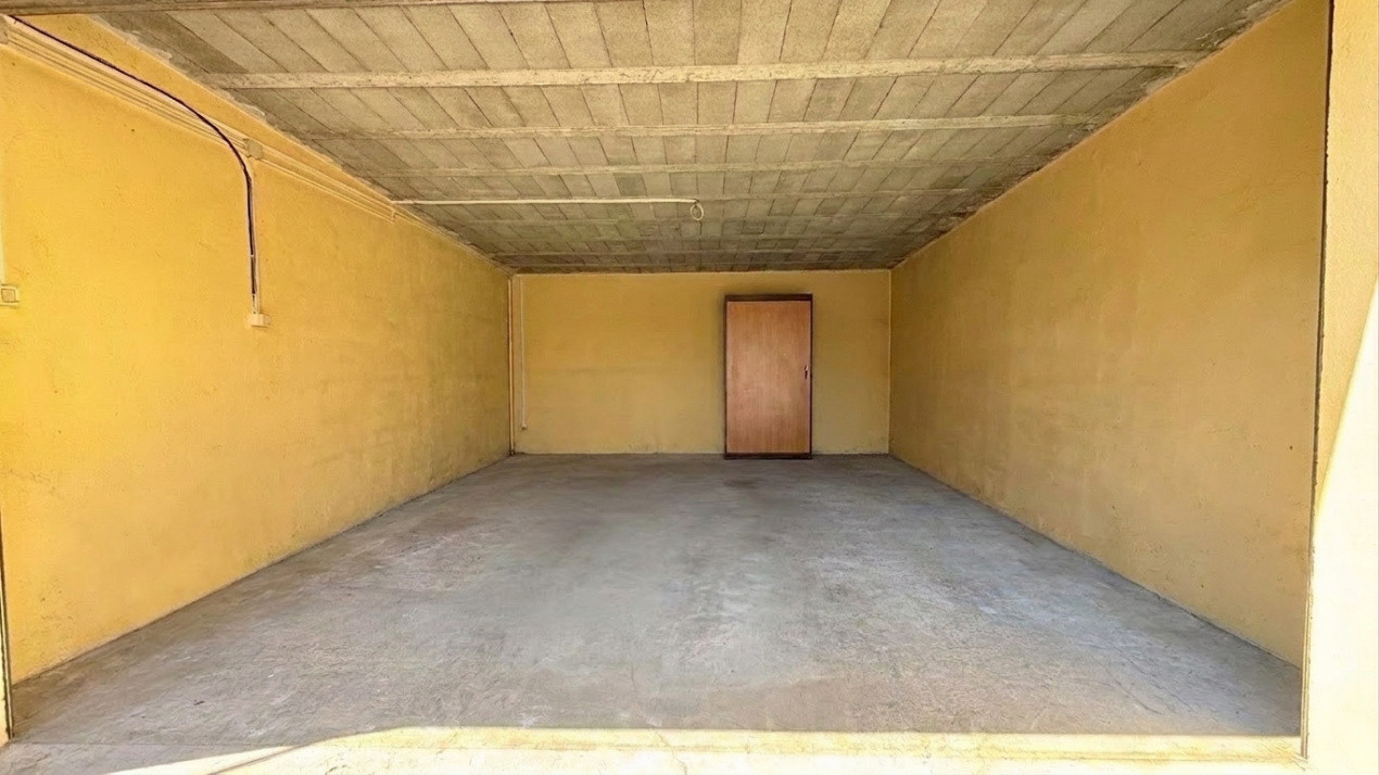 Casa individuala, 5 camere + Garaj + Piscina - Brancoveanu 31, foxfort.ro