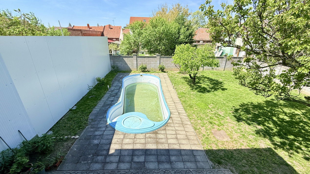 Casa individuala, 5 camere + Garaj + Piscina - Brancoveanu 36, foxfort.ro